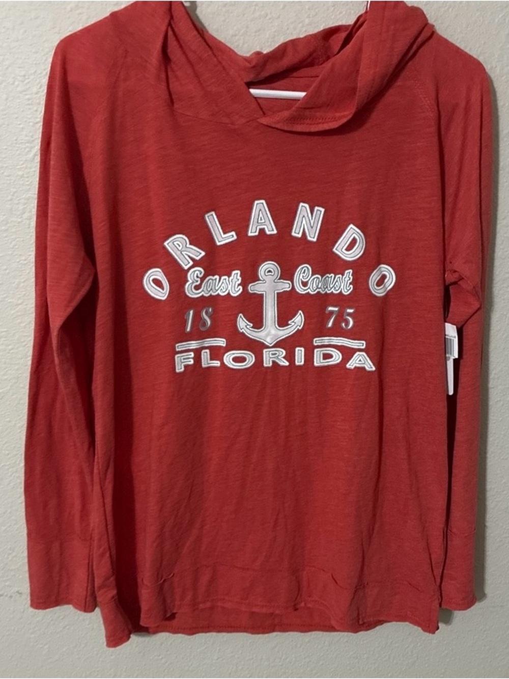 NWT women’s Red Orlando Florida Graphic Hoodie Top